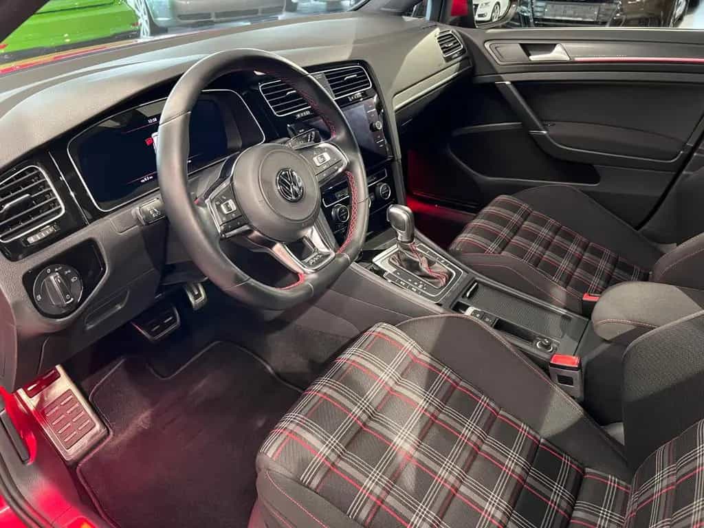 Volkswagen Golf 2.0 TSI DSG GTI Performance NAVI ACC LED 11/2019-photo-18