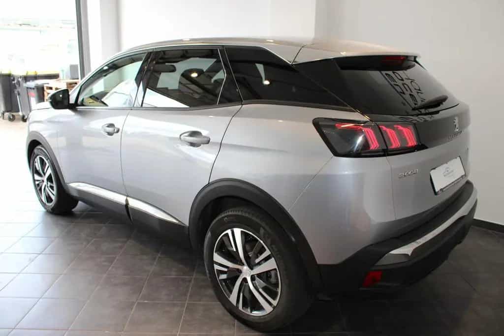 Peugeot 3008 136 MHEV Allure Pack, eDCS6, NAVI,KAMERA 05/2024-photo-4
