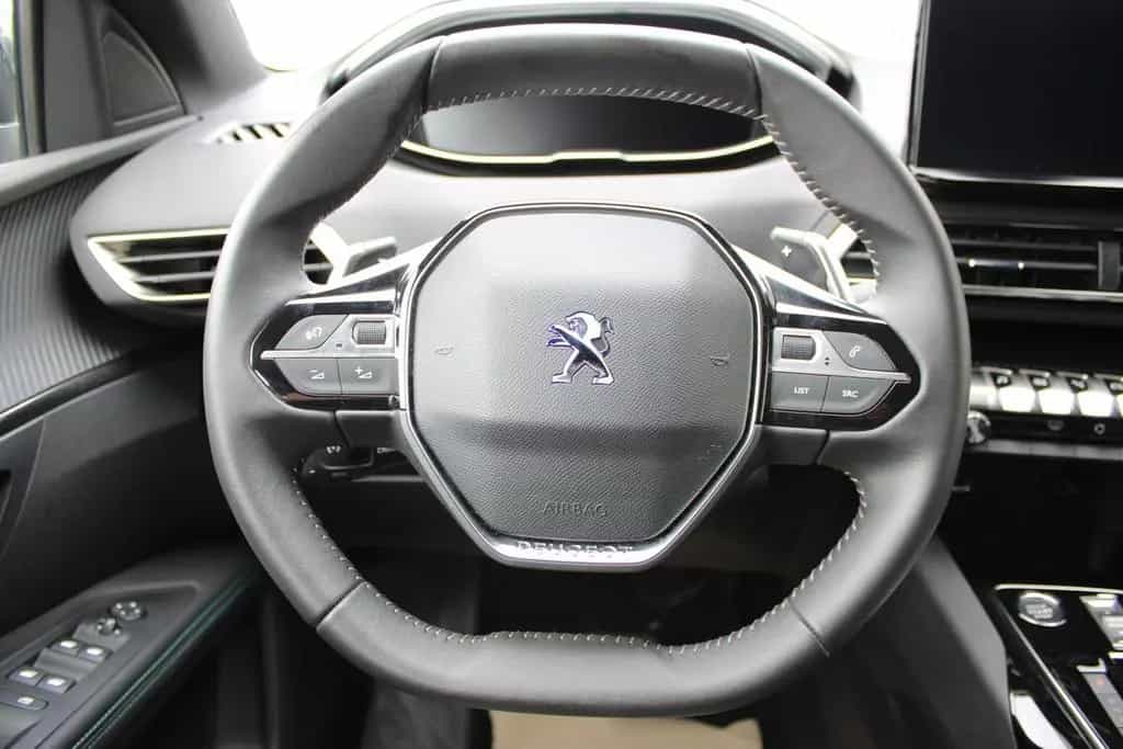 Peugeot 3008 136 MHEV Allure Pack, eDCS6, NAVI,KAMERA 05/2024-photo-8