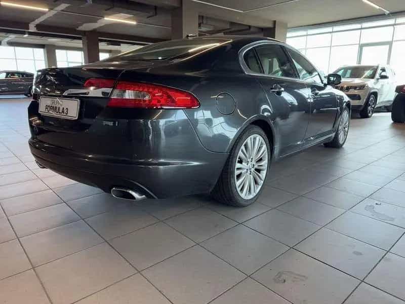 Jaguar XF XF 3.0 D V6 Luxury 05/2011-photo-2