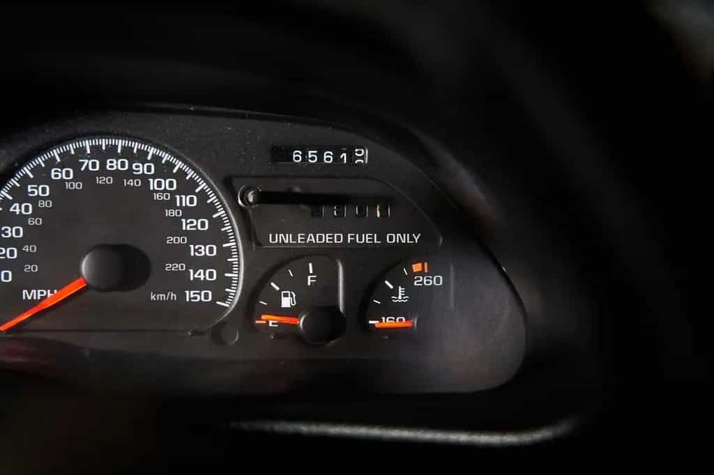 Chevrolet Camaro Z28 09/1994-photo-12