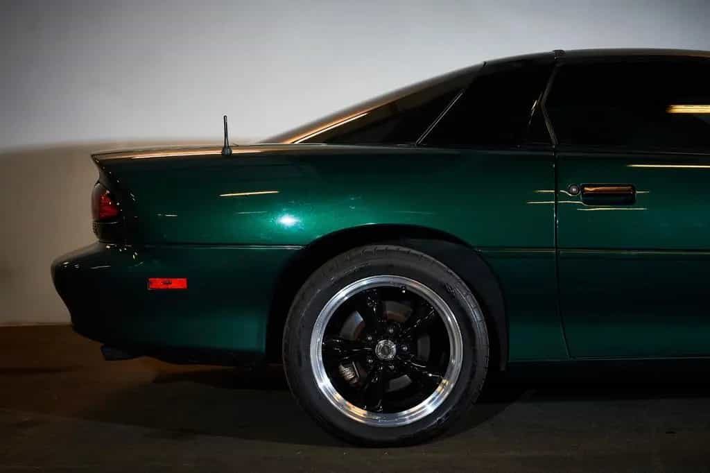 Chevrolet Camaro Z28 09/1994-photo-17