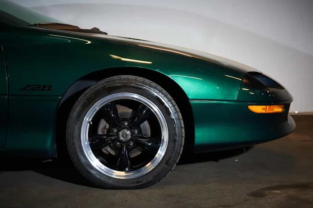 Chevrolet Camaro Z28 09/1994-photo-18