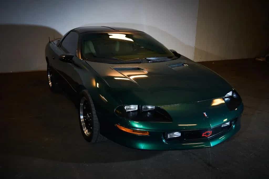 Chevrolet Camaro Z28 09/1994-photo-2