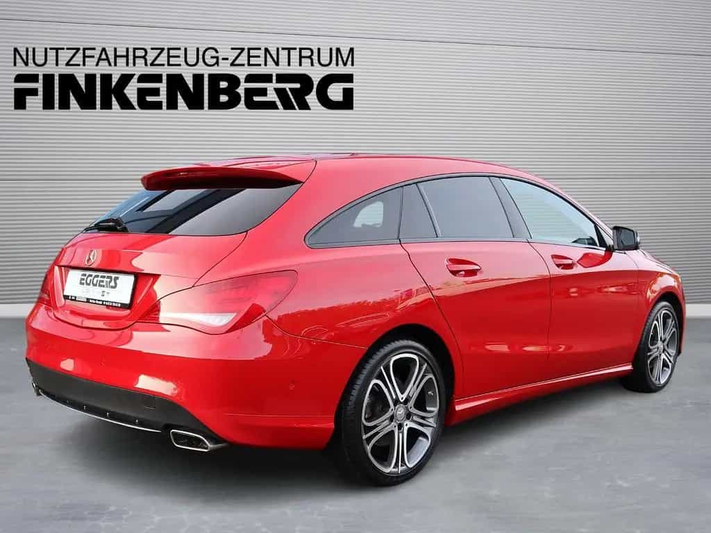 Mercedes-Benz CLA 180 Shooting Brake *Xen*Navi*GRA*RüKam*18" 11/2015-photo-1