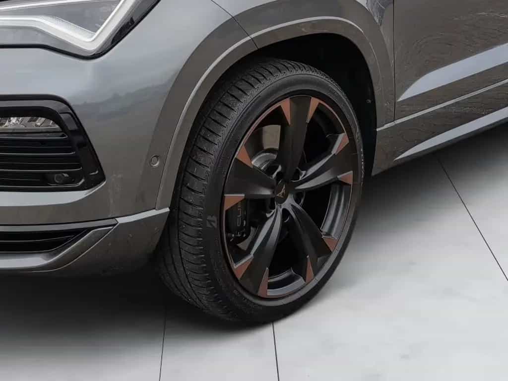 Cupra Ateca 2.0 TSI 4Drive 19" COPPER 360Kam. PANO ACC 08/2023-photo-3
