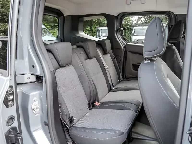 Mercedes-Benz Citan 113 TOURER PRO BENZINER KLIMA AHK AUTOM 02/2024-photo-7