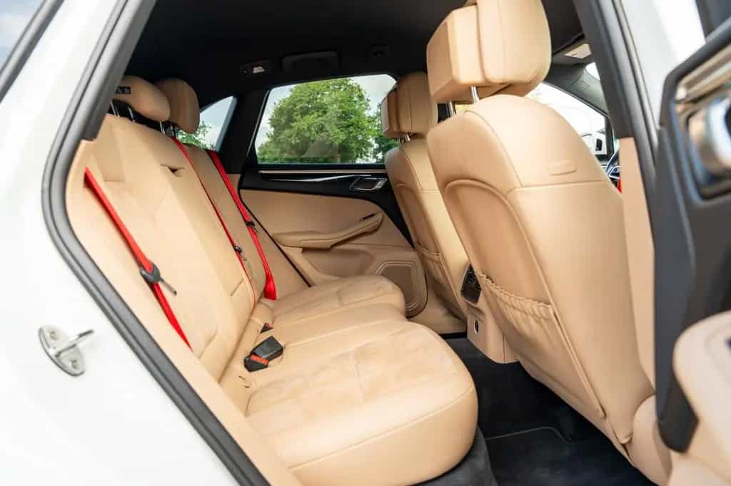 Porsche Macan 2.0 Aut/Matrix/BOSE/Navi/21 Zoll/VOLL 06/2020-photo-17