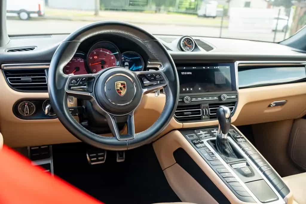 Porsche Macan 2.0 Aut/Matrix/BOSE/Navi/21 Zoll/VOLL 06/2020-photo-18