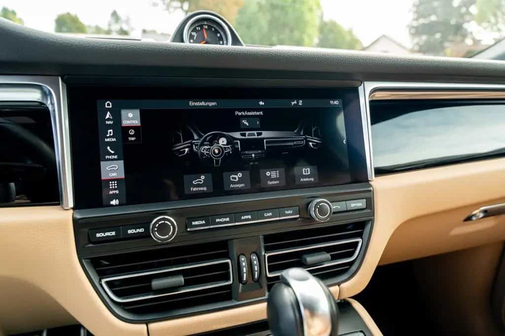 Porsche Macan 2.0 Aut/Matrix/BOSE/Navi/21 Zoll/VOLL 06/2020-photo-24