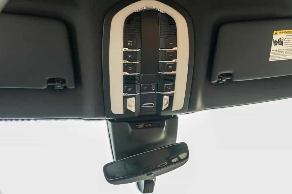 Porsche Macan 2.0 Aut/Matrix/BOSE/Navi/21 Zoll/VOLL 06/2020-photo-29