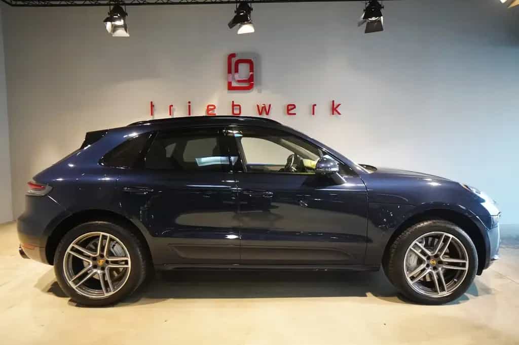 Porsche Macan Turbo BRD-Approved -Pano-AHK-Burmester- 01/2020-photo-0
