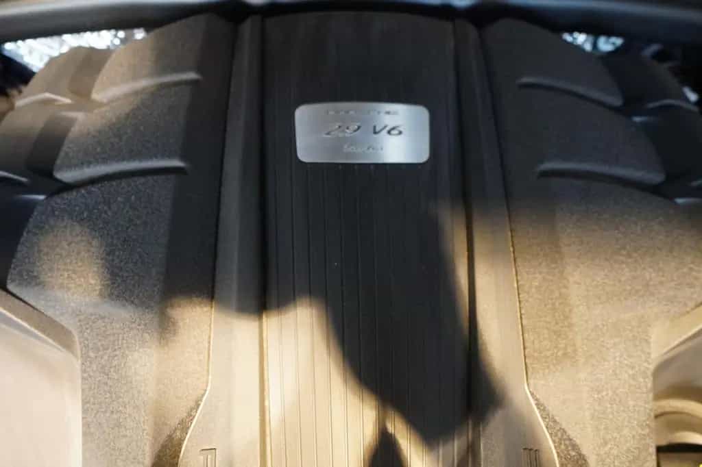Porsche Macan Turbo BRD-Approved -Pano-AHK-Burmester- 01/2020-photo-19