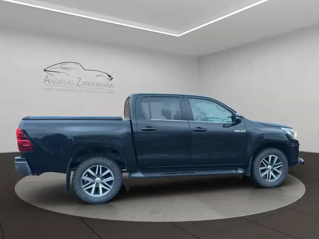 Toyota Hilux 2.4 D4D Double Cab Executive 4x4 07/2020-photo-3