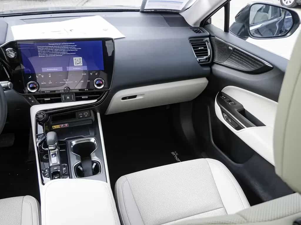 Lexus NX 350h Luxury AWD HUD SITZBELÜFTUNG PANO 09/2025-photo-11