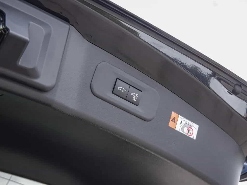 Lexus NX 350h Luxury AWD HUD SITZBELÜFTUNG PANO 09/2025-photo-14