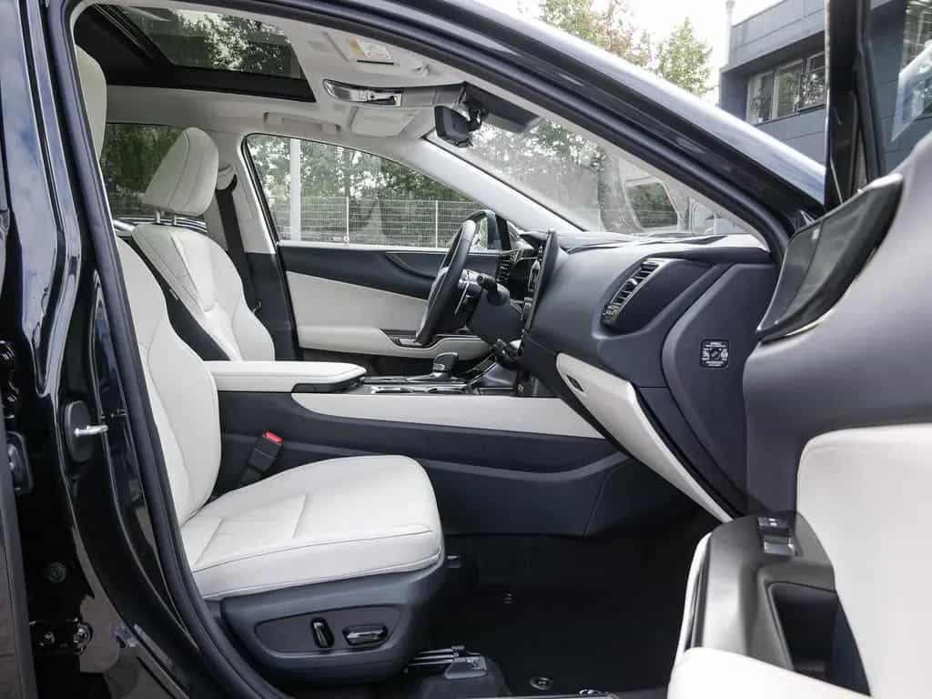 Lexus NX 350h Luxury AWD HUD SITZBELÜFTUNG PANO 09/2025-photo-7