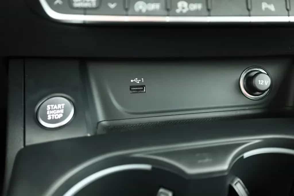 Audi A4 Avant 40 TDI quattro advanced AHK ACC Kamera 05/2021-photo-12