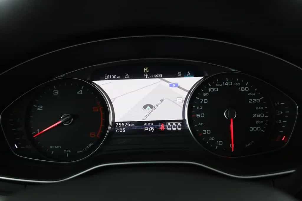 Audi A4 Avant 40 TDI quattro advanced AHK ACC Kamera 05/2021-photo-17