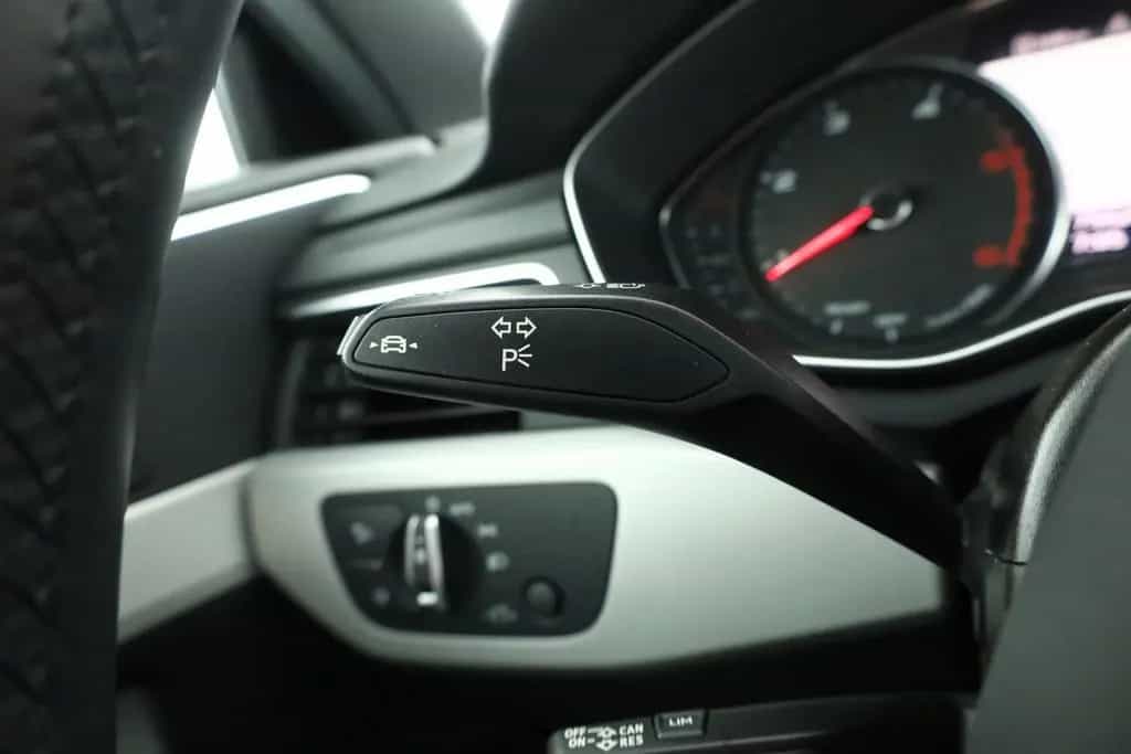 Audi A4 Avant 40 TDI quattro advanced AHK ACC Kamera 05/2021-photo-18
