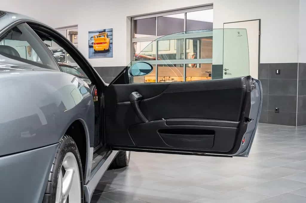 Ferrari 550 Maranello 10/1997-photo-24