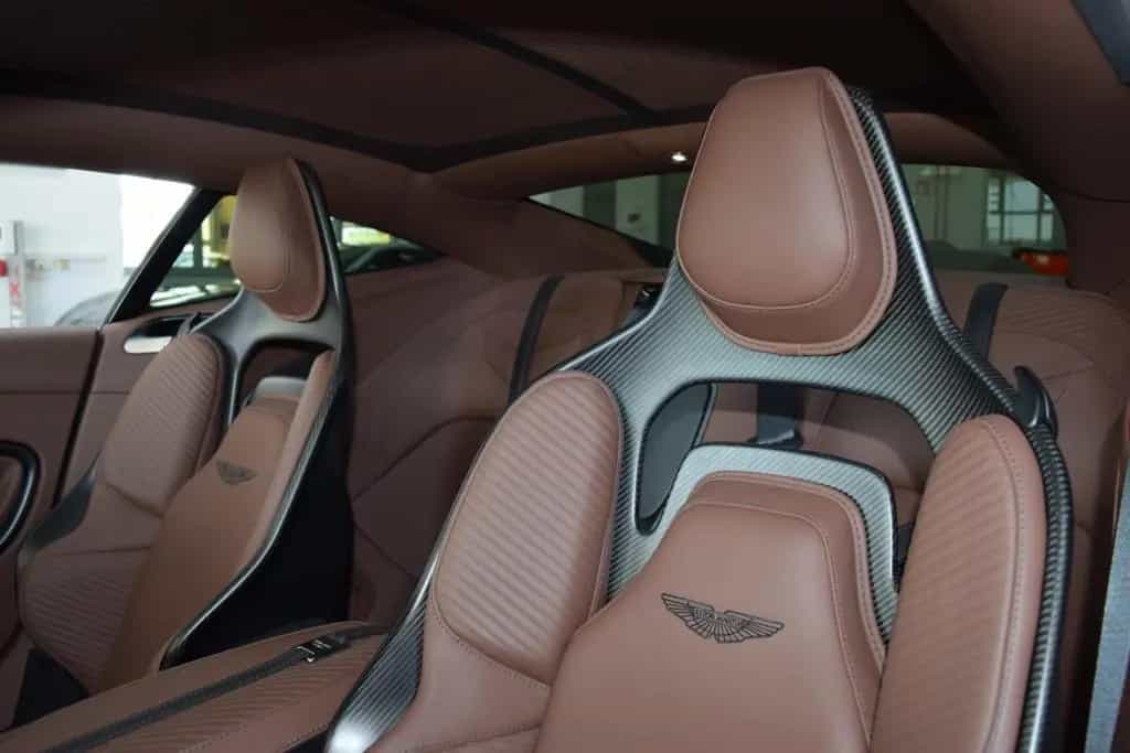 Aston Martin DBS 770 Ultimate 1of300 CarbonPack * CarbonSeat 08/2023-photo-16