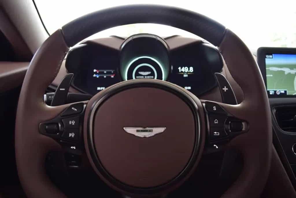 Aston Martin DBS 770 Ultimate 1of300 CarbonPack * CarbonSeat 08/2023-photo-29