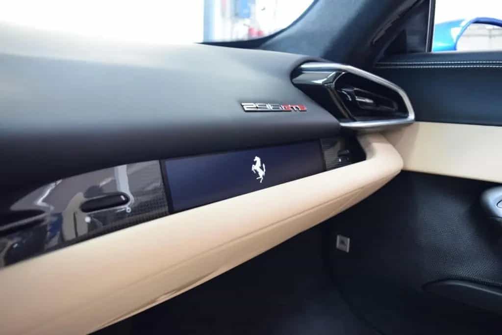 Ferrari 296 GTS Full CARBON * ACC * AppleCarPlay * JBL 10/2022-photo-16