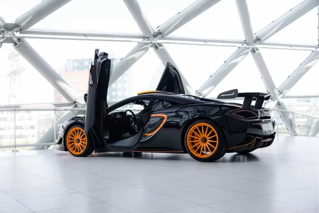 McLaren 620R 3.8 V8 | R-Pack | Roofscoop | Carbon | Cust 02/2020-photo-10