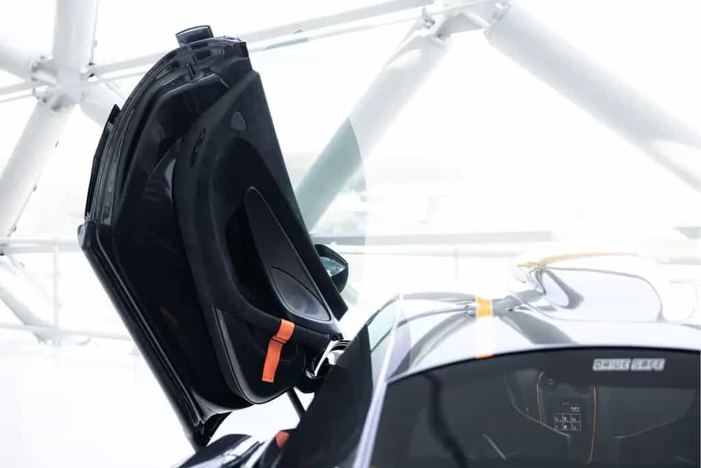 McLaren 620R 3.8 V8 | R-Pack | Roofscoop | Carbon | Cust 02/2020-photo-12