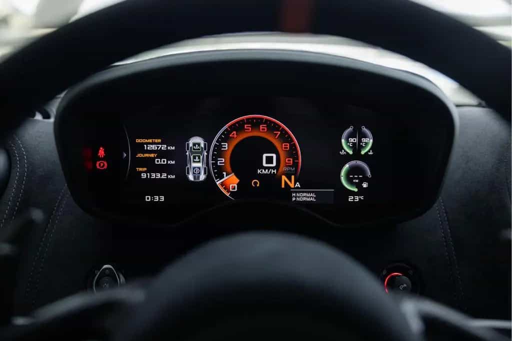 McLaren 620R 3.8 V8 | R-Pack | Roofscoop | Carbon | Cust 02/2020-photo-14