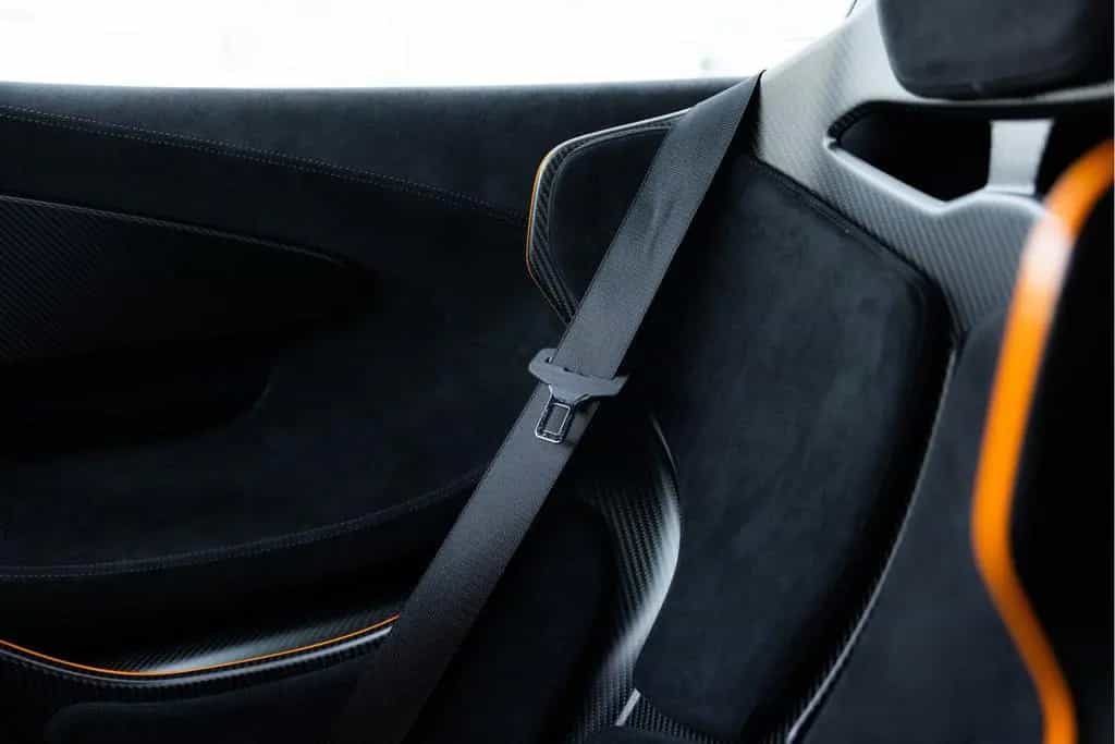 McLaren 620R 3.8 V8 | R-Pack | Roofscoop | Carbon | Cust 02/2020-photo-24