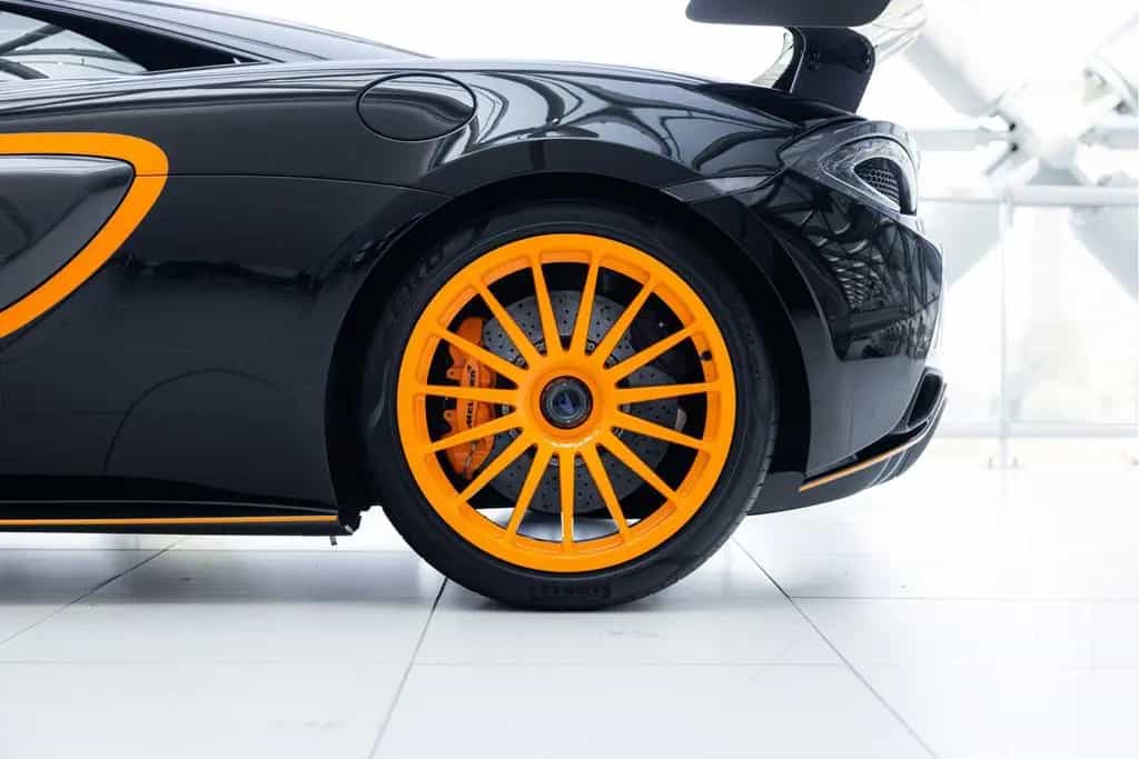 McLaren 620R 3.8 V8 | R-Pack | Roofscoop | Carbon | Cust 02/2020-photo-47