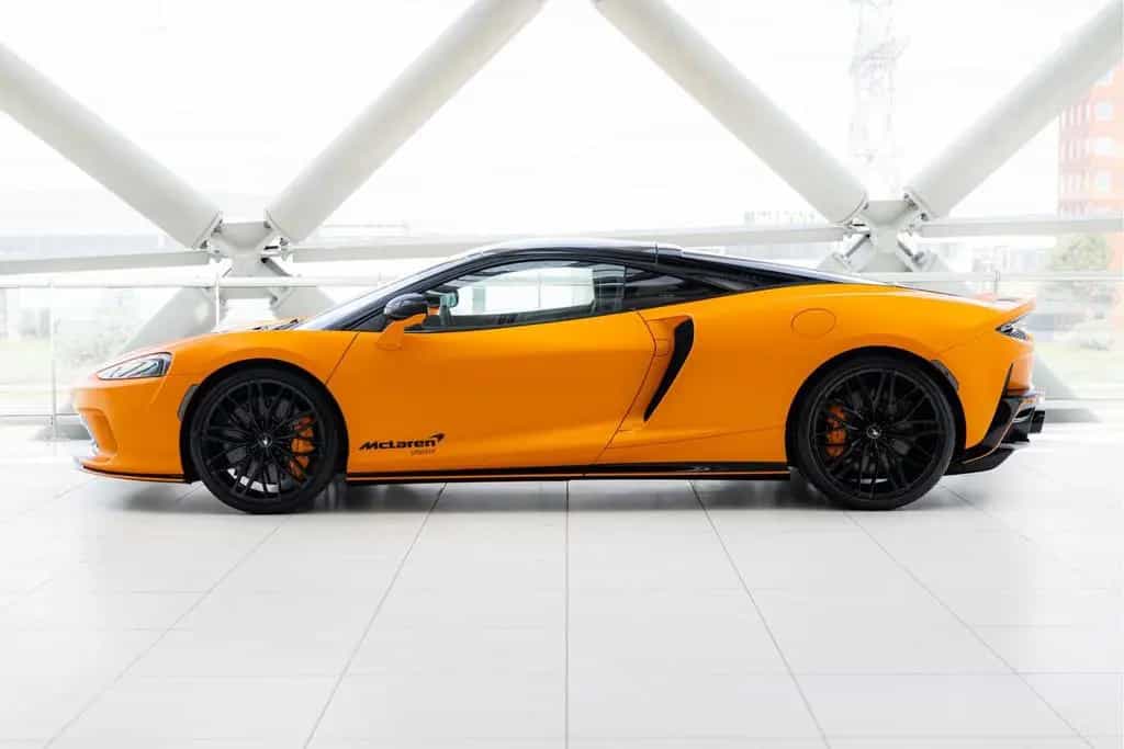 McLaren GT 4.0 V8 | Matt Papaya Spark | Electrochromic R 06/2025-photo-14