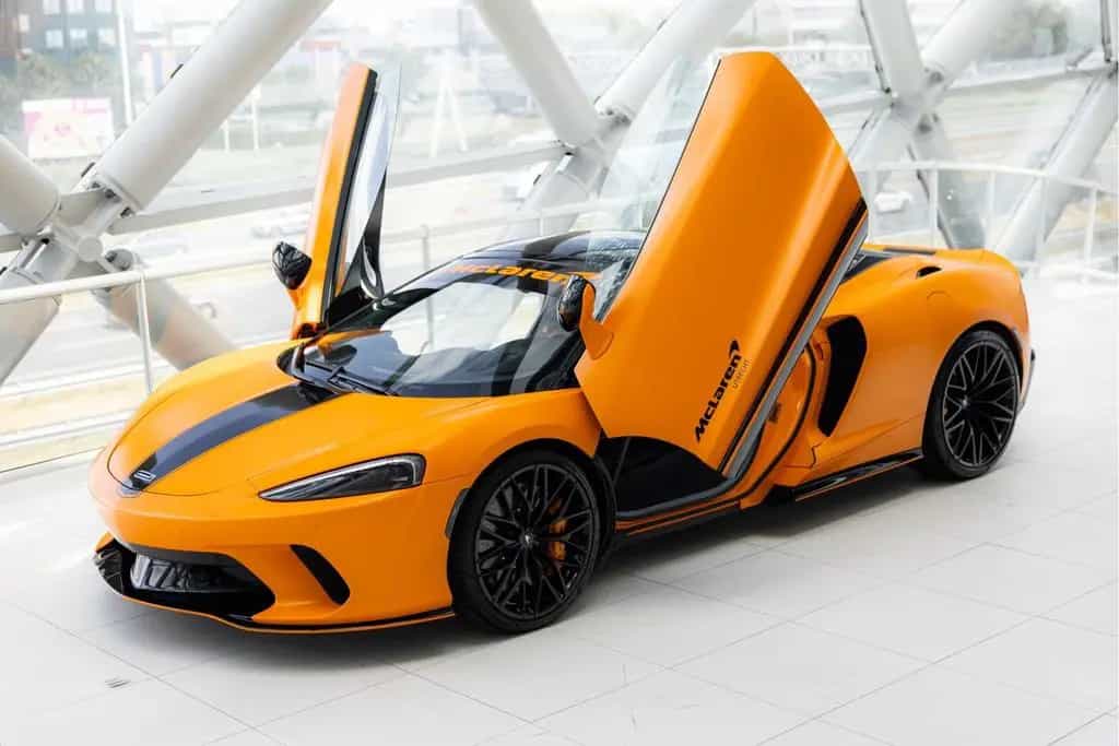 McLaren GT 4.0 V8 | Matt Papaya Spark | Electrochromic R 06/2025-photo-32
