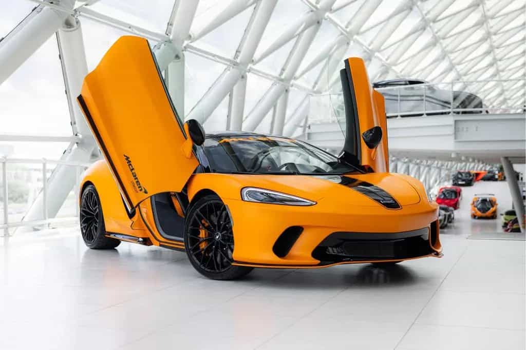 McLaren GT 4.0 V8 | Matt Papaya Spark | Electrochromic R 06/2025-photo-34