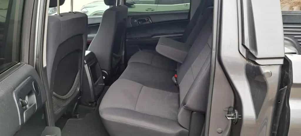 Ssangyong Actyon Sports 2.0 e-XDi 4WD 08/2012-photo-12