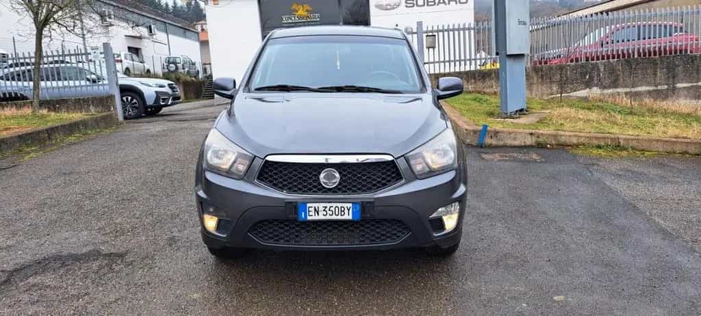 Ssangyong Actyon Sports 2.0 e-XDi 4WD 08/2012-photo-2