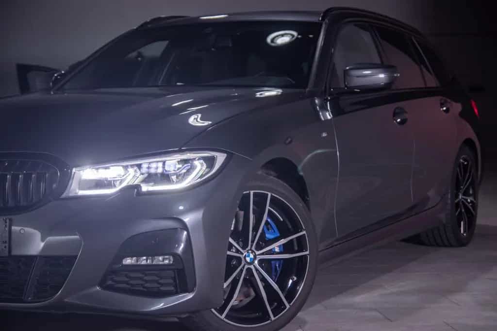 BMW 320 d Touring xDrive M Sport HUD/Pano/Laser/ACC 02/2022-photo-1