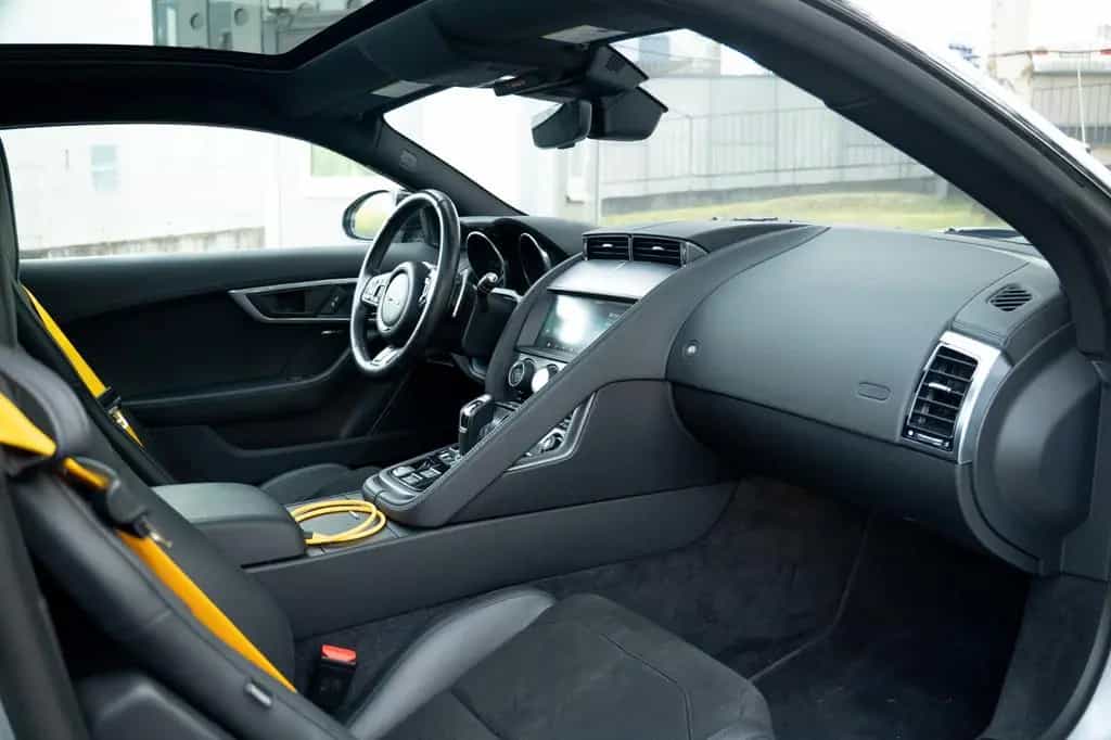 Jaguar F-Type 3.0 V6/MERIDIAN/PANO/NAVI 03/2019-photo-19