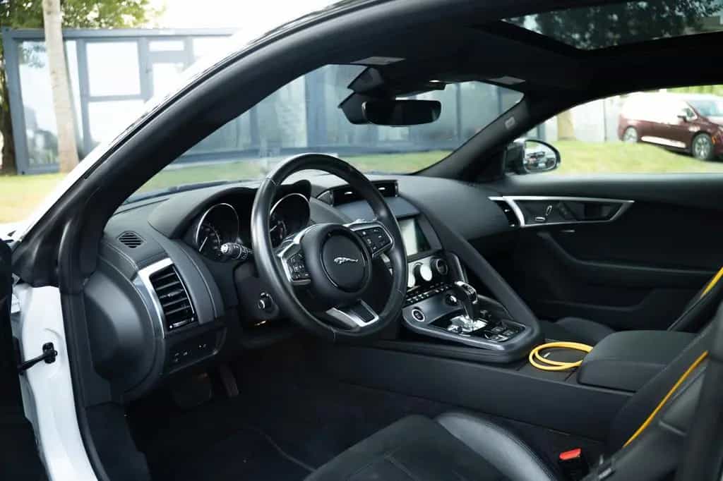 Jaguar F-Type 3.0 V6/MERIDIAN/PANO/NAVI 03/2019-photo-24
