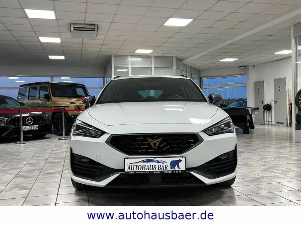Cupra Leon Sportstourer PANO*KAM*ACC*LED*LANE*1.HAND* 07/2023-photo-1