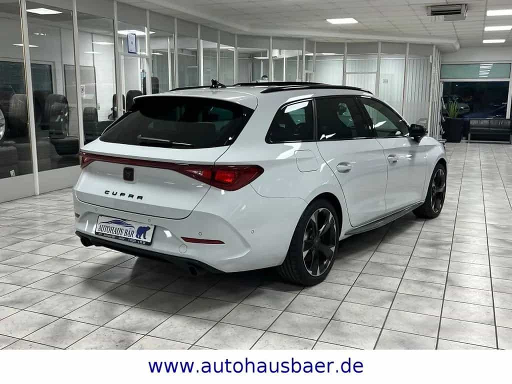 Cupra Leon Sportstourer PANO*KAM*ACC*LED*LANE*1.HAND* 07/2023-photo-4