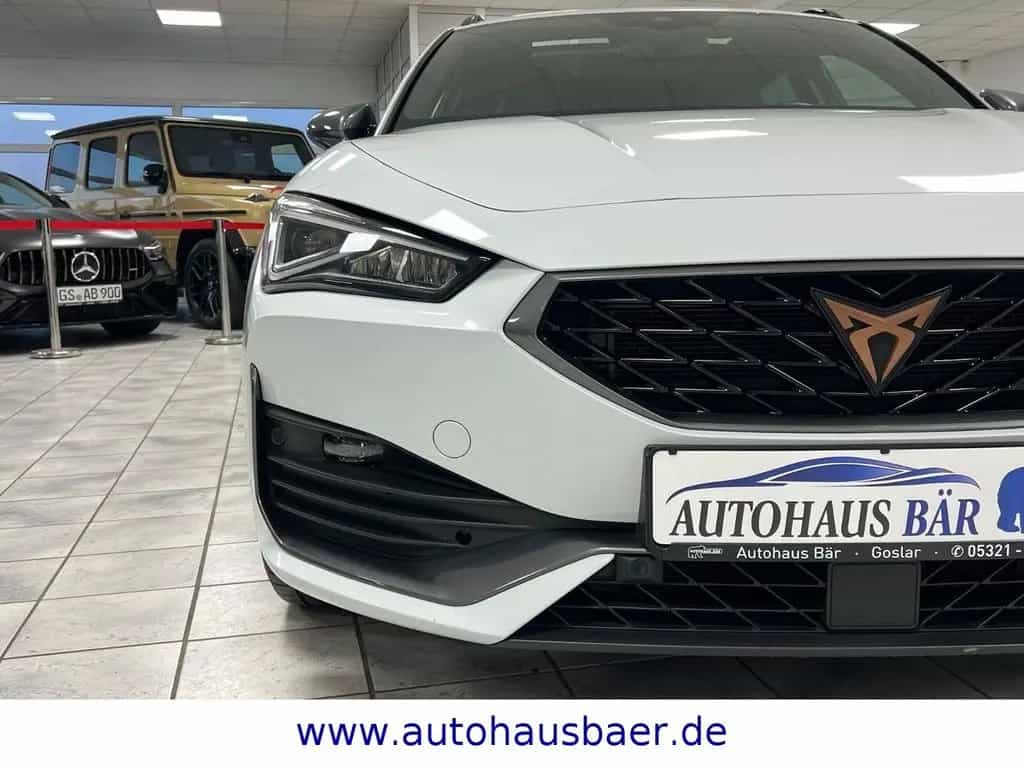 Cupra Leon Sportstourer PANO*KAM*ACC*LED*LANE*1.HAND* 07/2023-photo-7
