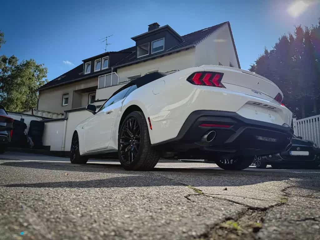 Ford Mustang 5.0 GT PREMIUM*LED*BREMBO*CARPLAY*2024 10/2023-photo-10