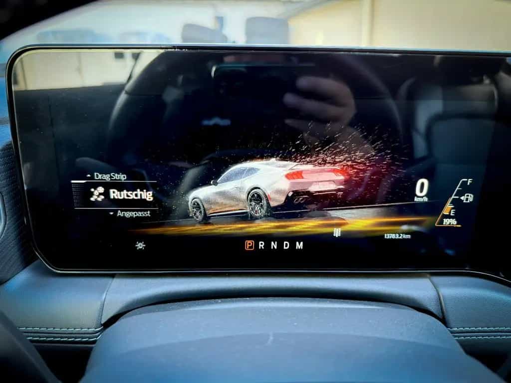Ford Mustang 5.0 GT PREMIUM*LED*BREMBO*CARPLAY*2024 10/2023-photo-32