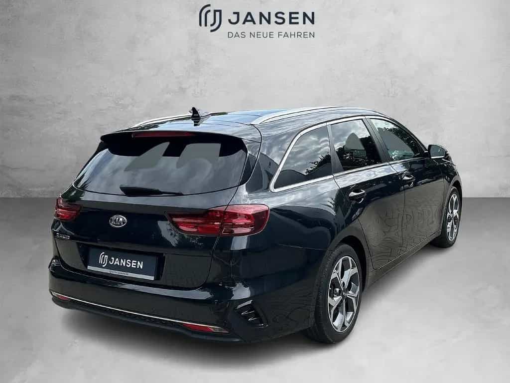 Kia Ceed Sportswagon Platinum Edition + Automatik + 08/2019-photo-4
