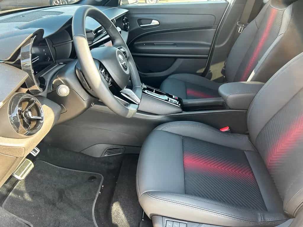 Alfa Romeo Junior Ibrida 1.2 VGT 48V-Hybrid Speciale null-photo-16