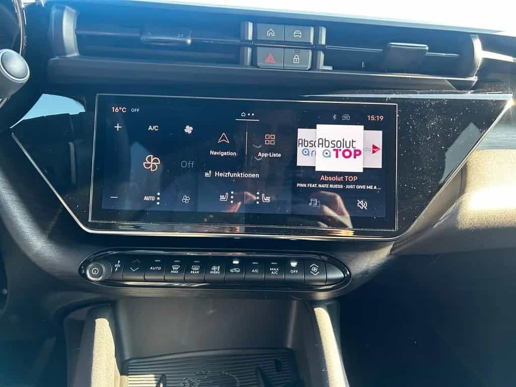 Alfa Romeo Junior Ibrida 1.2 VGT 48V-Hybrid Speciale null-photo-22