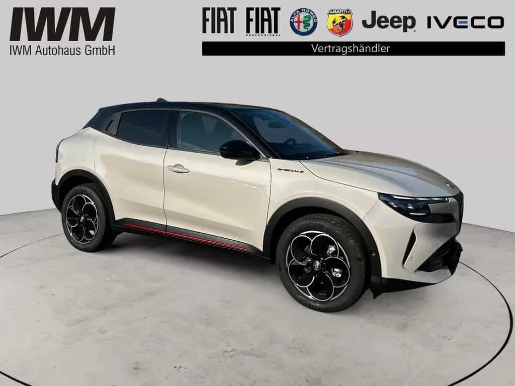 Alfa Romeo Junior Ibrida 1.2 VGT 48V-Hybrid Speciale null-photo-9